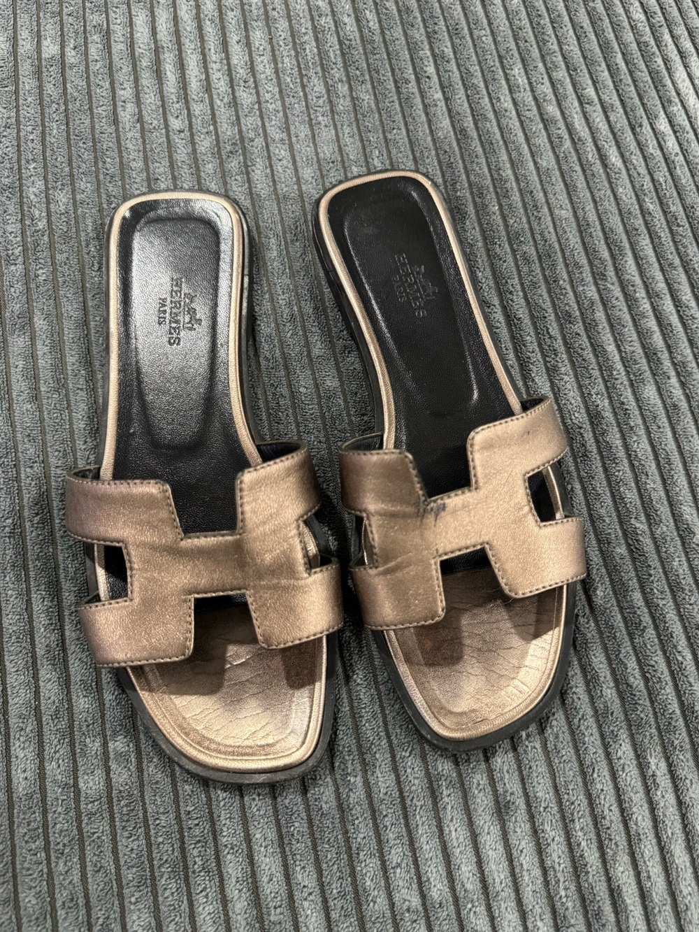 Authentic Hermes Oran Sandals - Picture 6 of 10